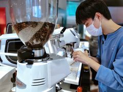 -潮一不贰·法式甜品·生日蛋糕·西式简餐(外滩店)