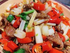 小炒黄牛肉-灶东家民间菜(回兴店)