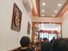 -余百年·现烧烧腊(布吉金利店)