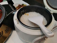 -阿瓦山寨·湘菜现炒·剁椒鱼头王(咸阳总店)