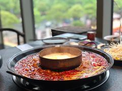 -渝涯重庆豆花老火锅(中赢国际店)