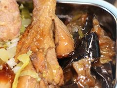 -同济大学本部学苑饮食广场