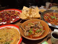 -泥糊破店小酒馆·团建聚餐(南京西路店)