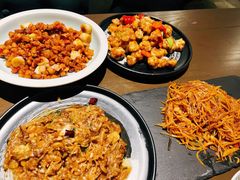 -梧桐树下(云锦世家店)