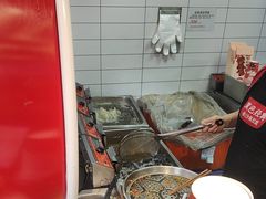 -黑色经典臭豆腐·湖南特产(坡子街特产局店)