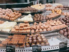 -Laderach 莱德拉(上海环贸iapm店)