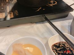 -鲜入围煮花胶鸡海鲜火锅