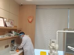 -上海仁爱医院口腔科 · 种植