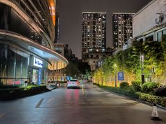 -六意便利店(厦门财富中心店)