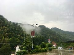 -大围山峡谷漂流