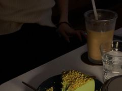 -Line 咖啡(石厦花园店)