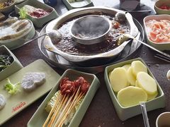 -巴倒烫陆派火锅山庄(南山总店)
