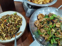 -湖南人家湘菜馆(镇江路店)