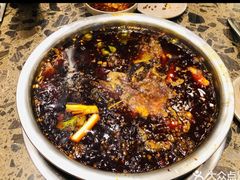 -肖肖酸萝卜鱼火锅(总店)