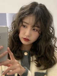 -朗峰专业美发沙龙