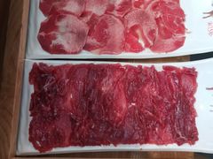 -左庭右院鲜牛肉火锅(浦江欢乐颂店)