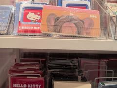 -名创优品(山东青岛华润万象城店)