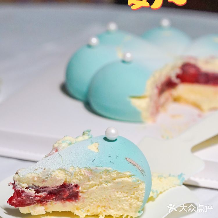 终于拔草V甜，布鲁斯女王戴冠很不错！