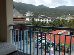 -三亚亚龙湾雅高美爵酒店