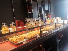 -Salon de The de Joel Robuchon(外滩18号店)
