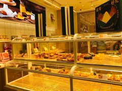 面包甜点陈列柜-好利来(光华中心店)