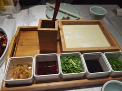 -雲蜀龙阁·金牌水煮鱼(方庄店)