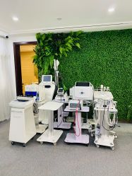 -YooMee优美智能科技美肤机构