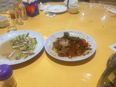 -鹏城人家海鲜酒家·23年老字号(较场尾店)