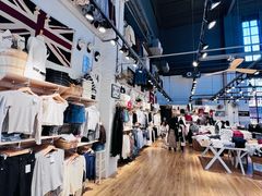 -Brandy Melville