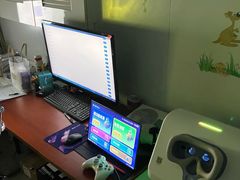 -上海大学附属上海和平眼科医院