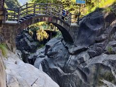 -鄣山大峡谷