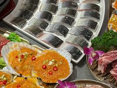 -围炉肉舍•炭烤活鳗•丹东海鲜烤肉(步行街店)