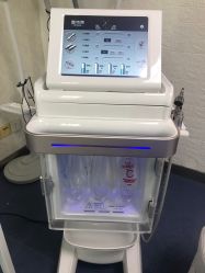 -蕾特恩专业祛痘