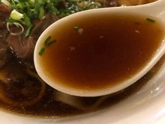 -天下三绝 牛肉面/红酒
