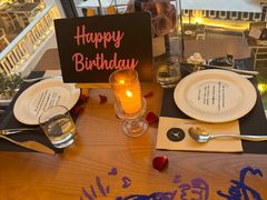 -Mark&Mars Restaurant