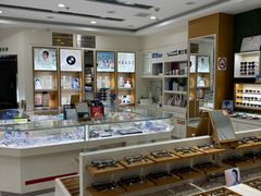 -光明眼镜·蔡司授权(九亭U天地店)