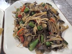 -南雄雄州土菜餐厅(粤北大厦店)