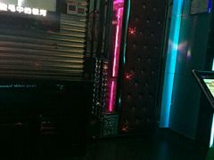 -蓝尊量贩(黄河路店)