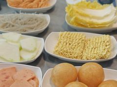 -光头药膳鸡(莱茵小镇店)