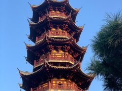 -龙华寺