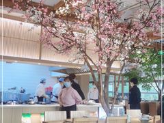 -蜜桃餐厅·伴山(湖滨商业街店)