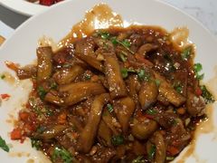 -关东小磨东北菜(漕河泾印象城店)