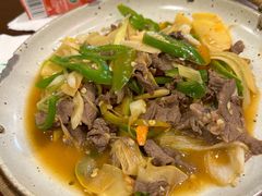 酸木瓜炒牛肉-紫滇源云南生态菜(丹凤街店)