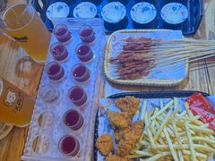 -汉森熊啤酒屋(雨耕山店)