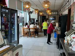 -老鼎万春卤菜(五代传承创始老店)