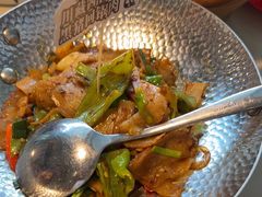 -渔语鱼酸菜鱼新川菜(来福士店)