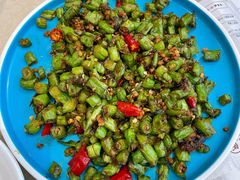 -鹅冠港式茶餐厅(来福士店)