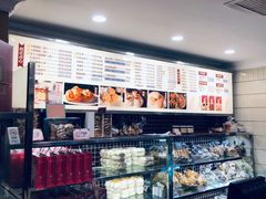 面包甜点陈列柜-国际饭店·帆声西饼屋(黄河路店)