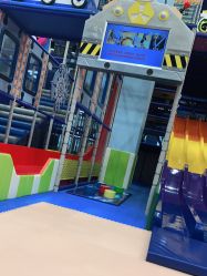 -meland亲子乐园•派对•研学(苏州悠方购物中心店)