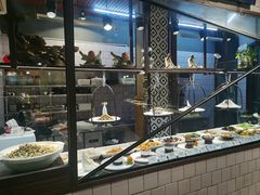 -亚哈饭店(梅园新村小区店)